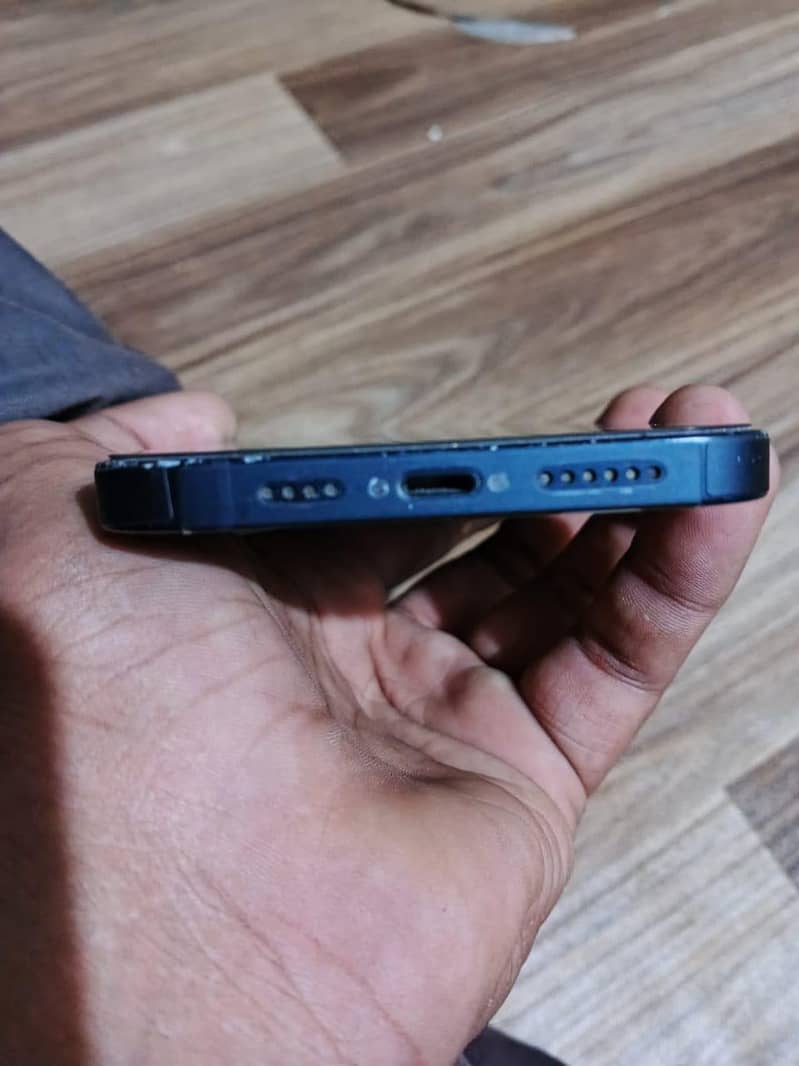 Apple iPhone 14 plus 4