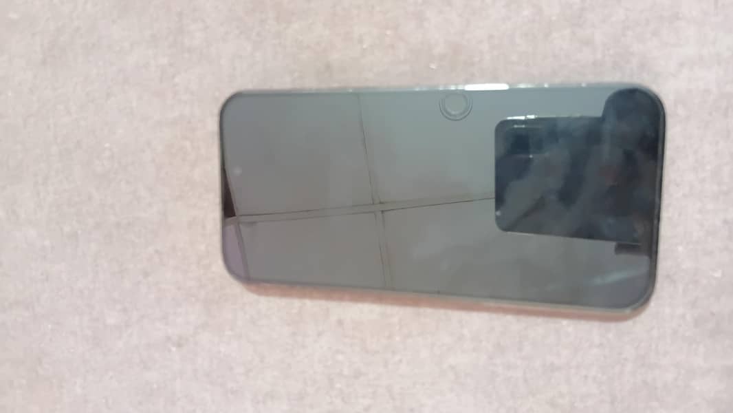 Apple iPhone 14 Pro Max 3