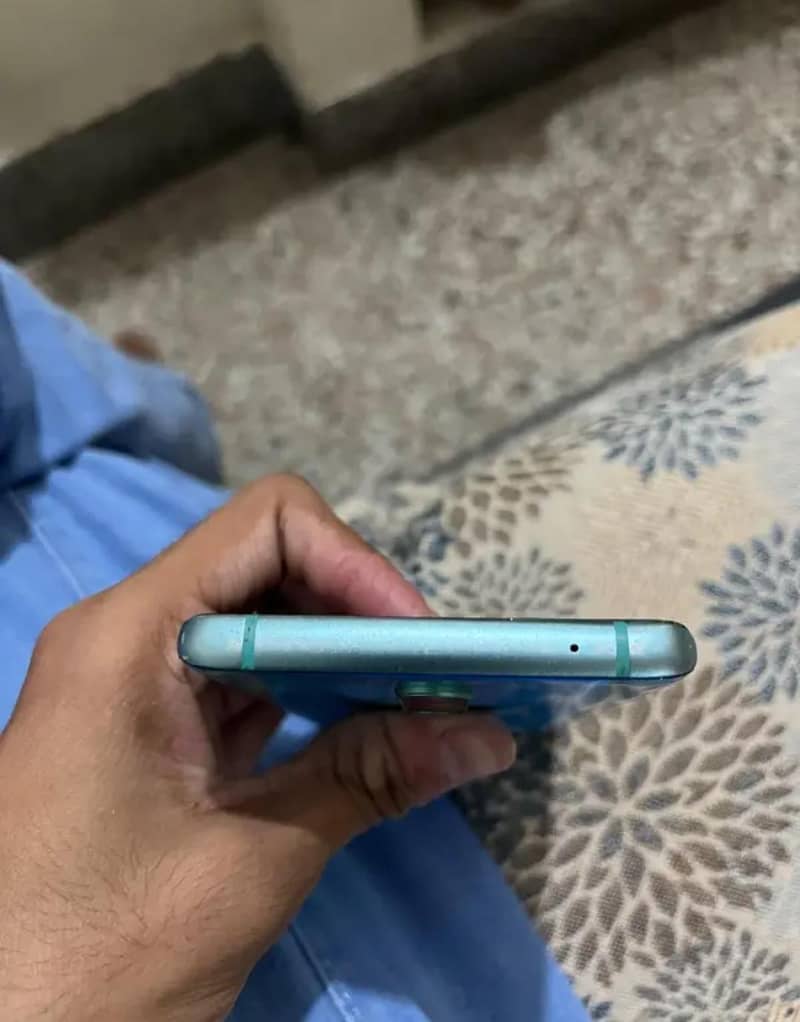 One Plus 8 0