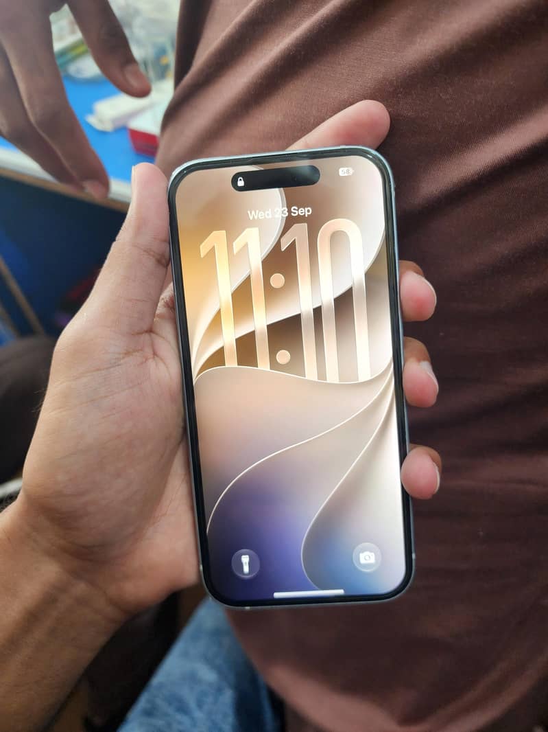 Apple iPhone 15 1