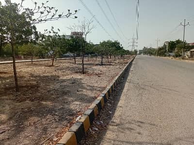 412 Square Yards Residential Plot For Sale In Gulshan-E-Maymar - Sector V