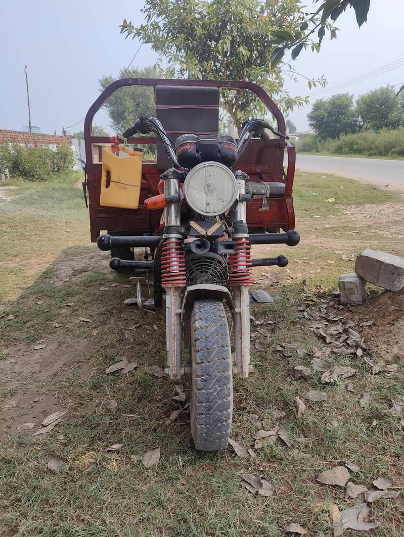 crown loader rickshaw 150cc 1