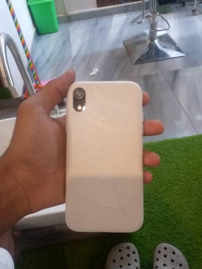Apple iPhone XR