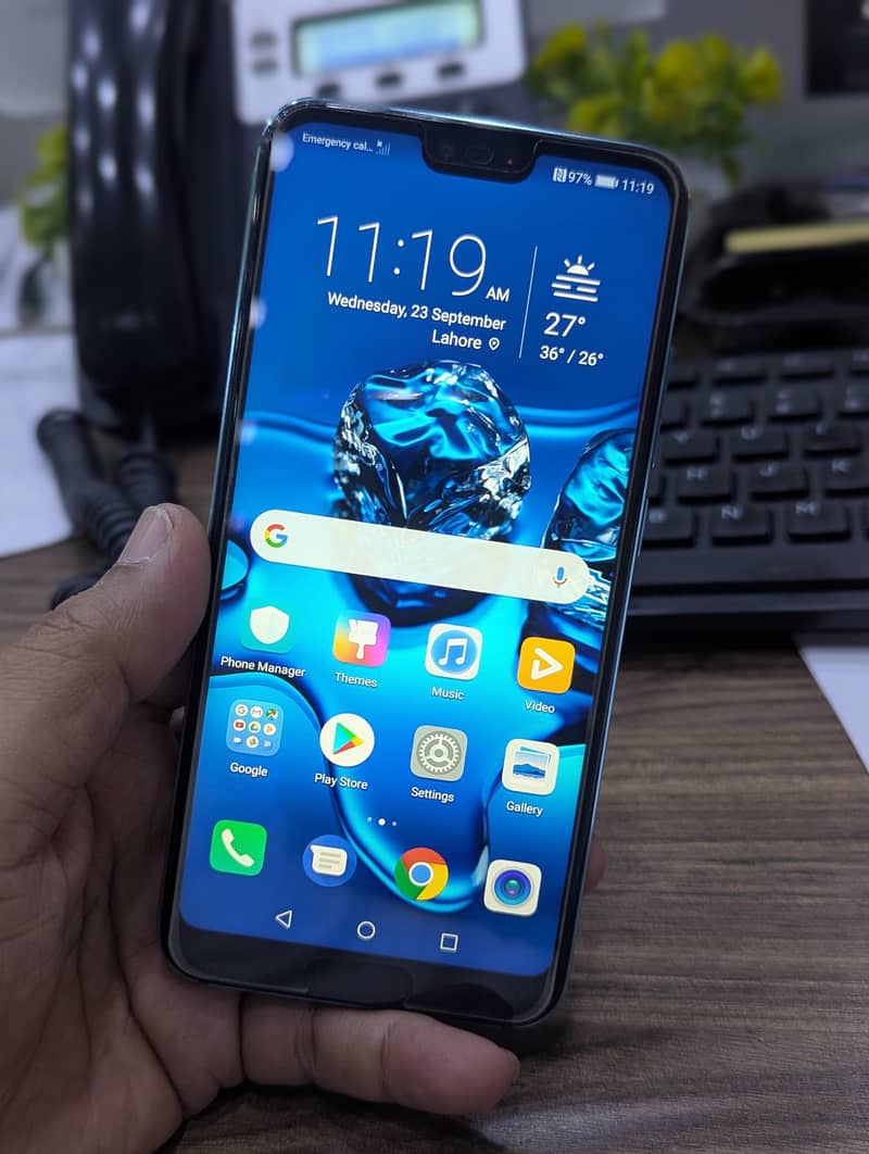 Honor 10 0