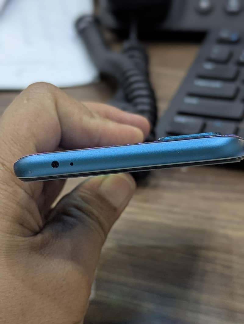 Honor 10 4