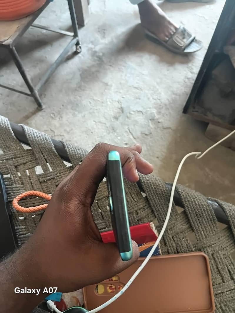 One Plus 8 Pro 5