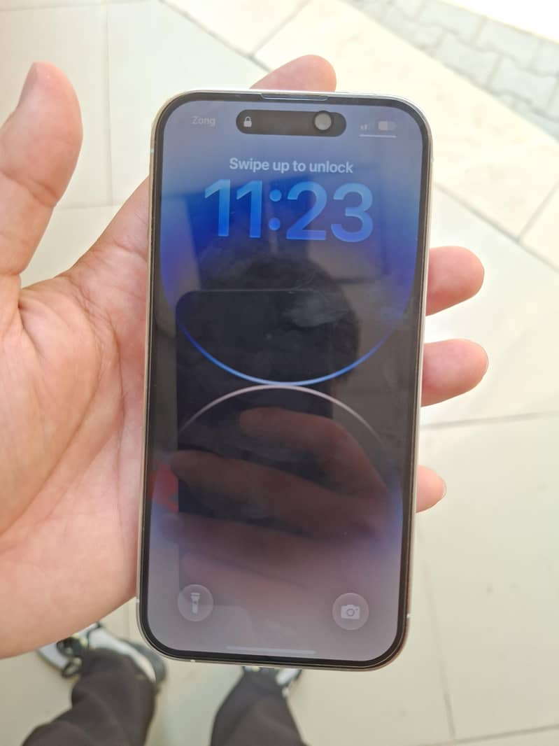 Apple iPhone 14 Pro 1
