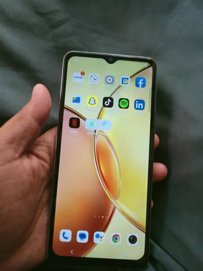 Vivo Y27s