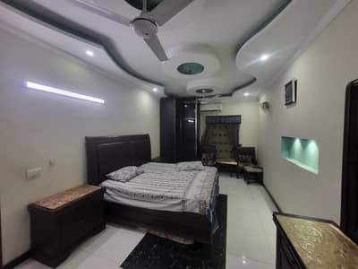 14 Marla 3 Store Bangla 6 Bed Attach Bath Dd Tv Lonch 2 Kitchen Tiled Floor Own Building Lalazar Society Phase 2 Near Orange Train Ali Town Station