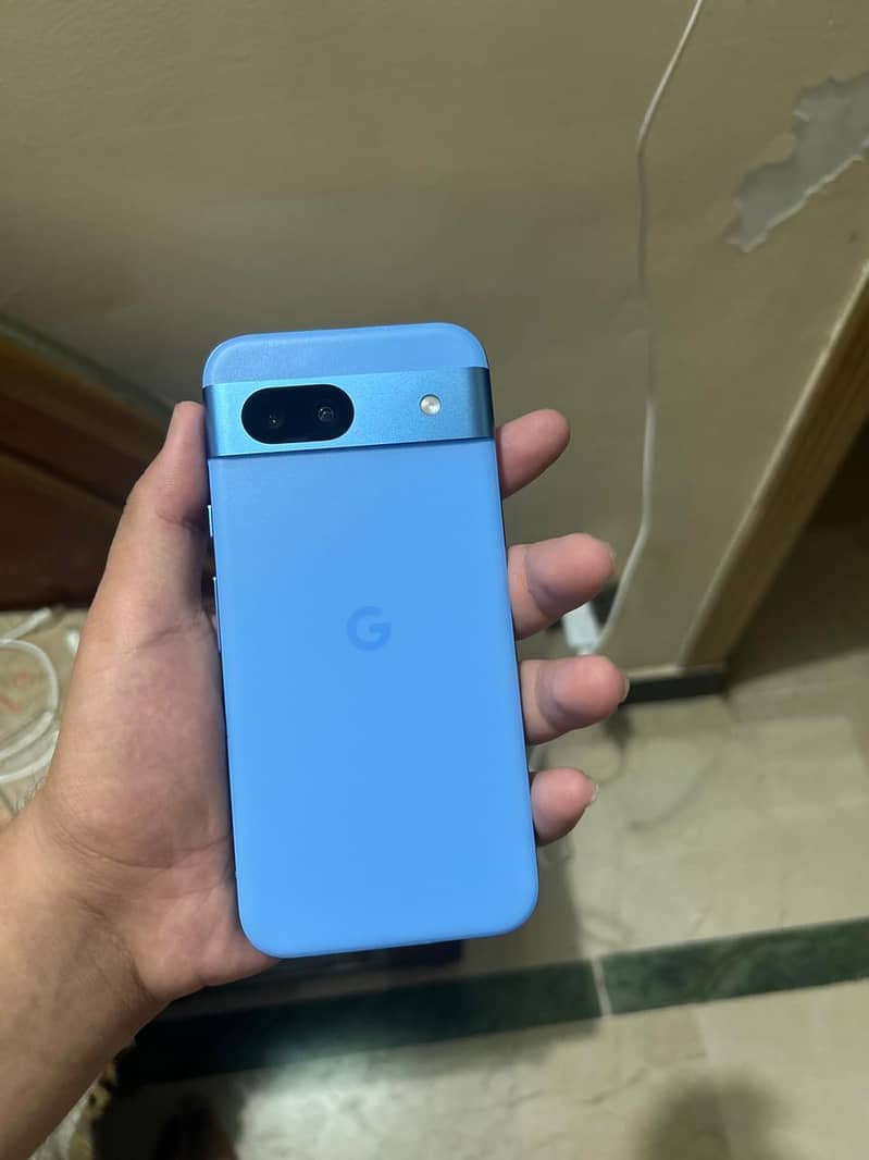Google Pixel 8a 1