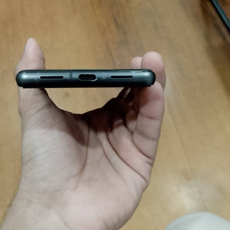 Google Pixel 7 5