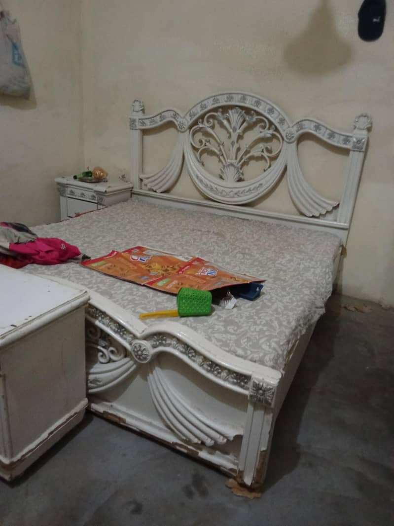 bed room set 0