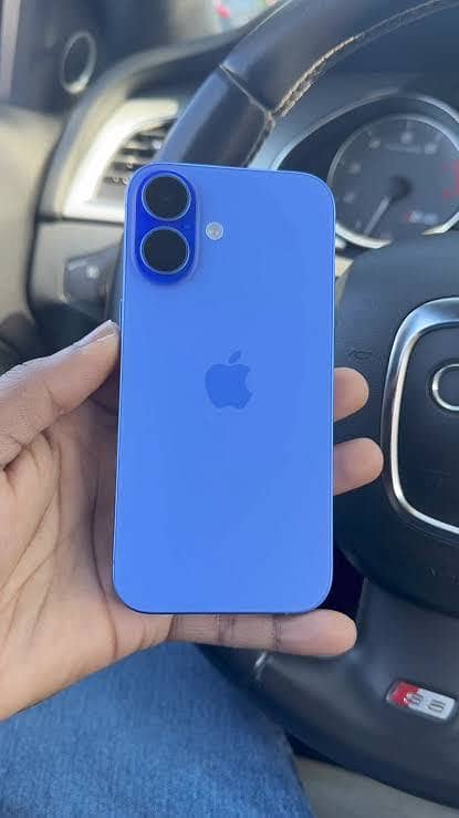 Apple iPhone 16 0