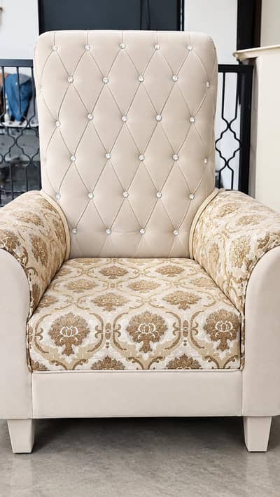 2 King Sofa Chairs