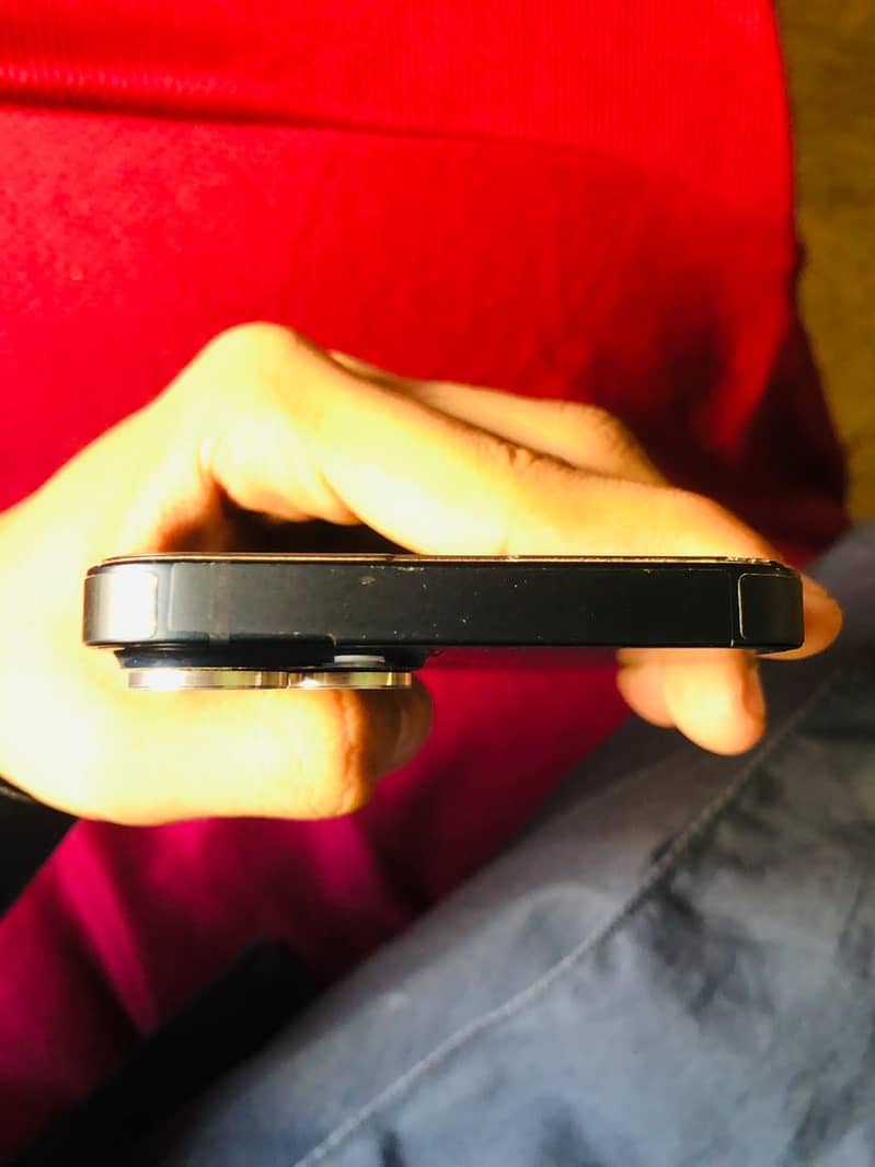 Apple iPhone 14 0
