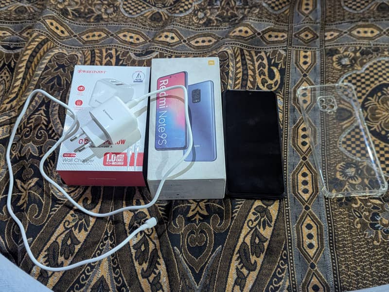 Xiaomi Redmi Note 9S 3