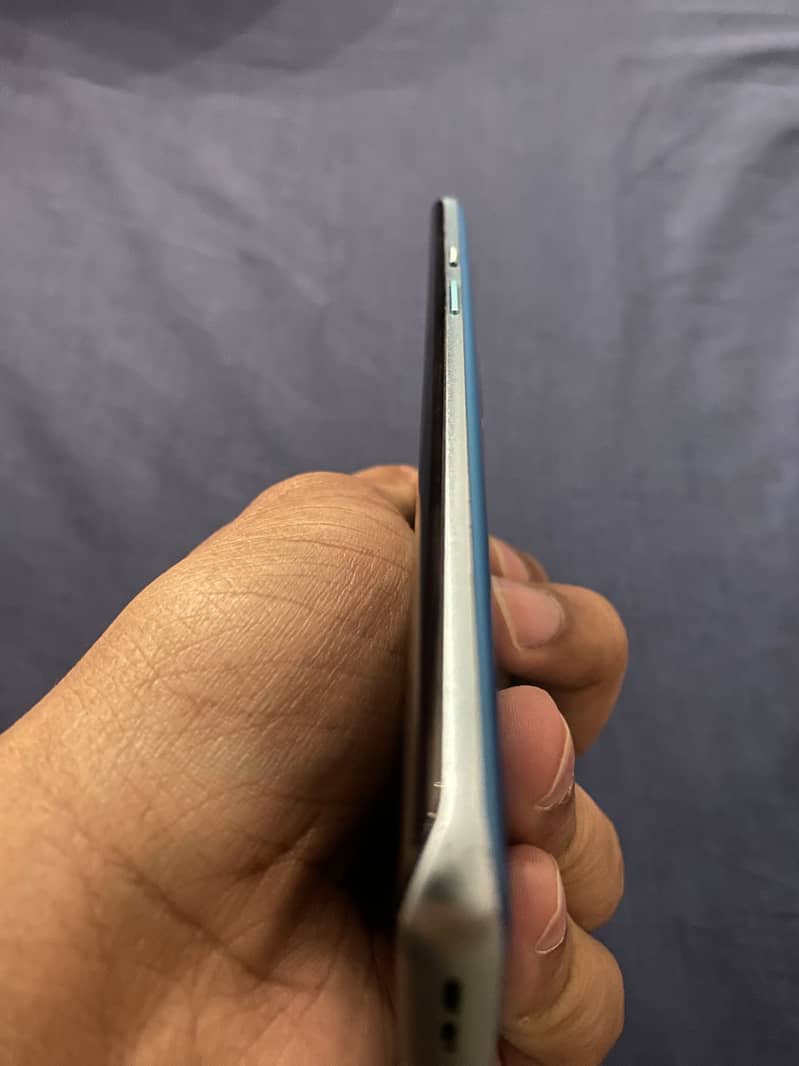 One Plus 8 pro 12/256 3