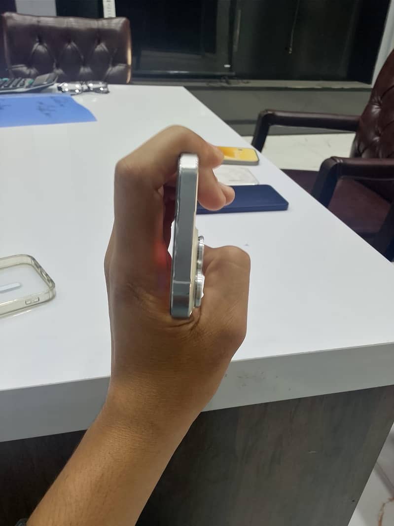 Apple iPhone 13 Pro 5