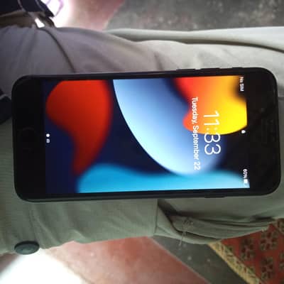 Apple iPhone 7