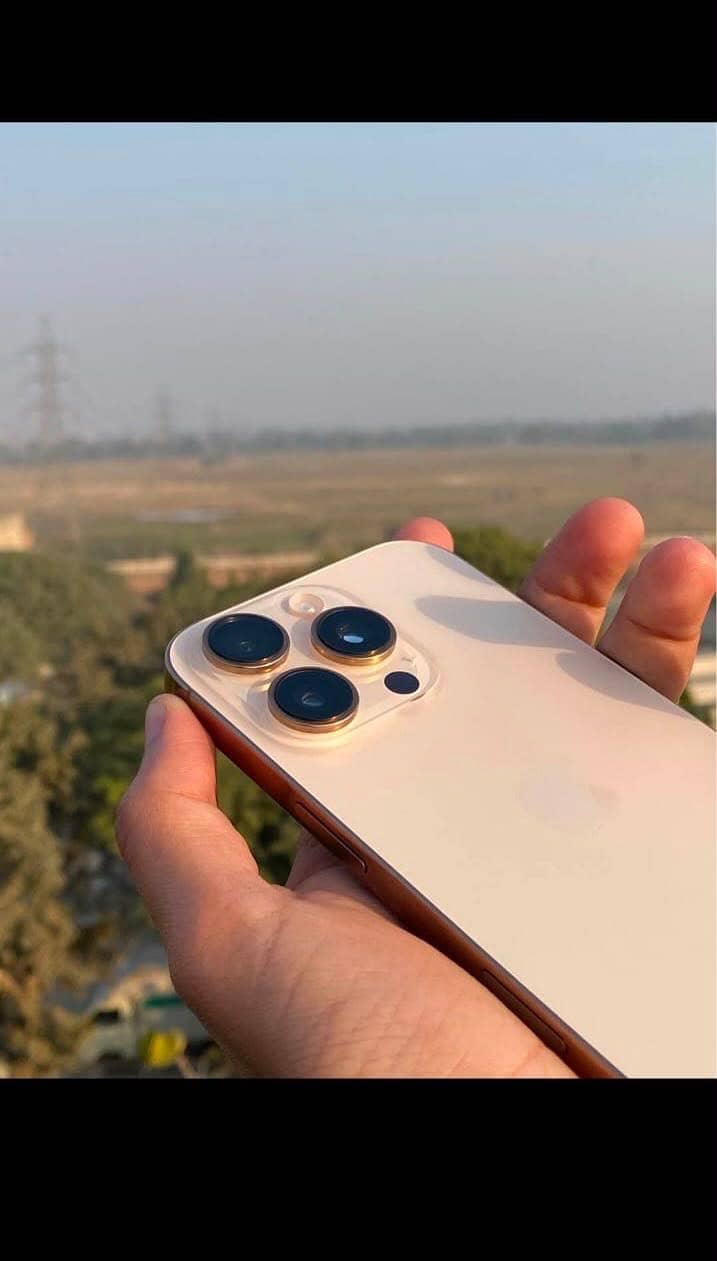 Apple iPhone 16 Pro 5