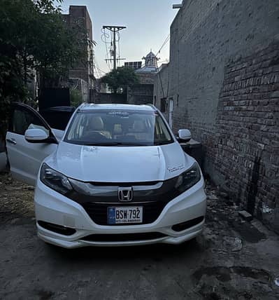 Honda Vezel 2016