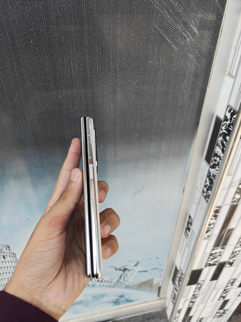 Huawei Mate X2 8
