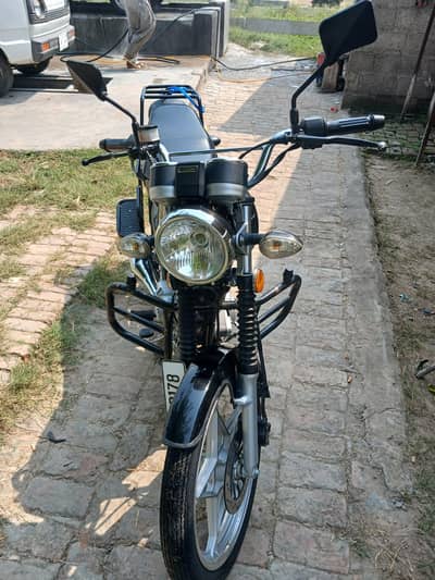 Gs 150 SE total ganuine