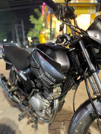 Yamaha YBR 125