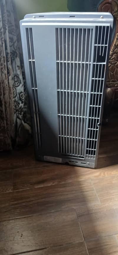window AC