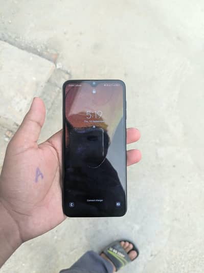 Samsung Mobile A50 dual sim exchange possible