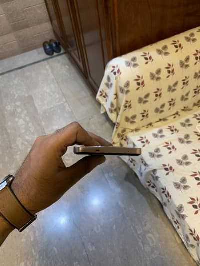 OPPO Reno12 F