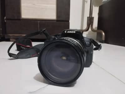 Canon 700D DSLR