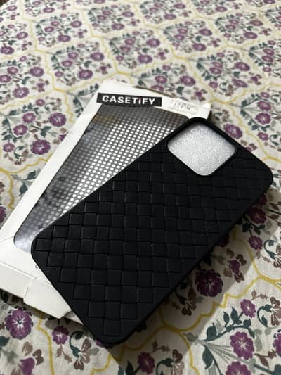 Iphone15pro max premium looks black cover