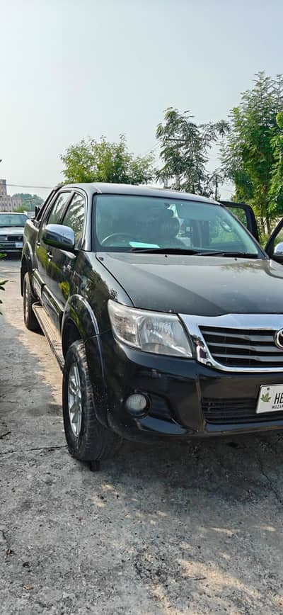 Toyota vigo champ