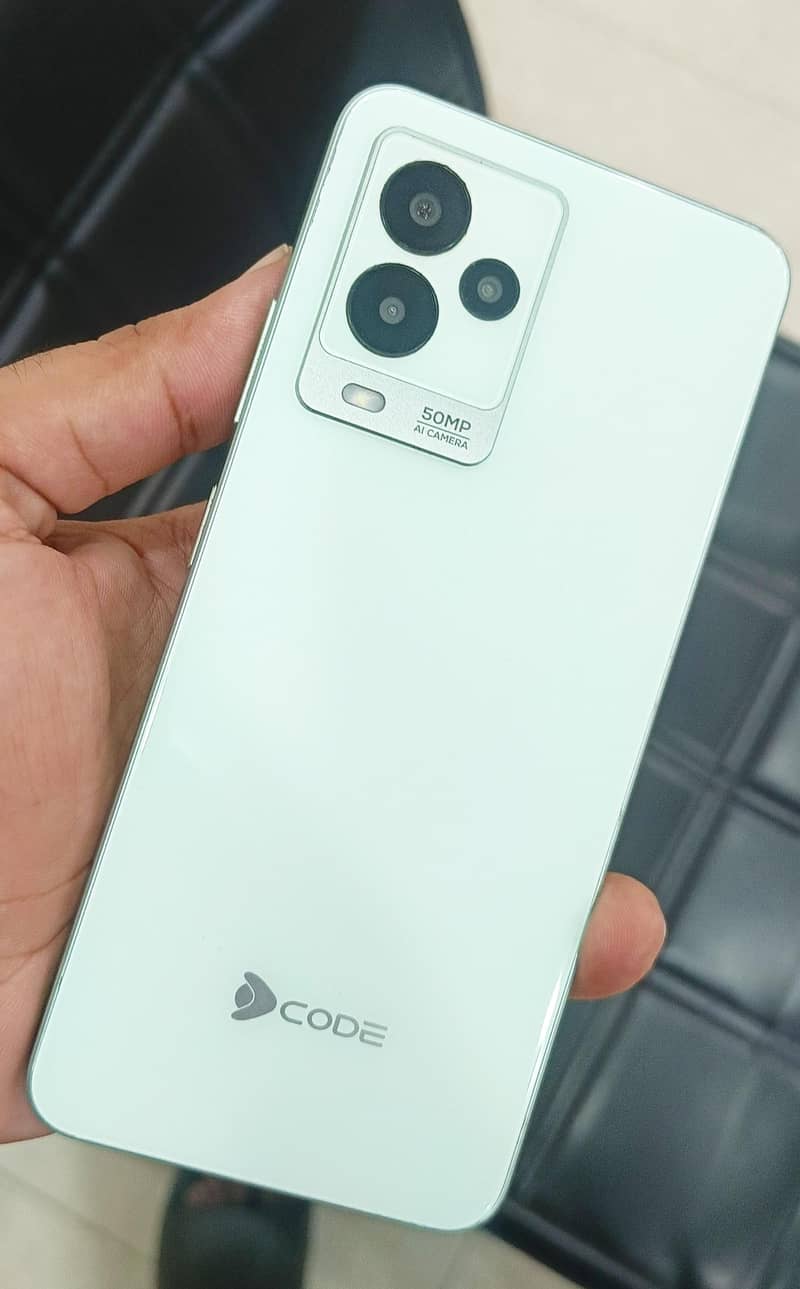 Dcode Bold 3 Pro 1