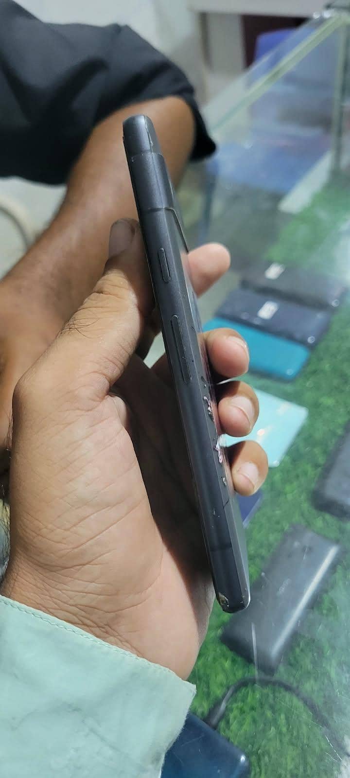 Google Pixel 7a 5