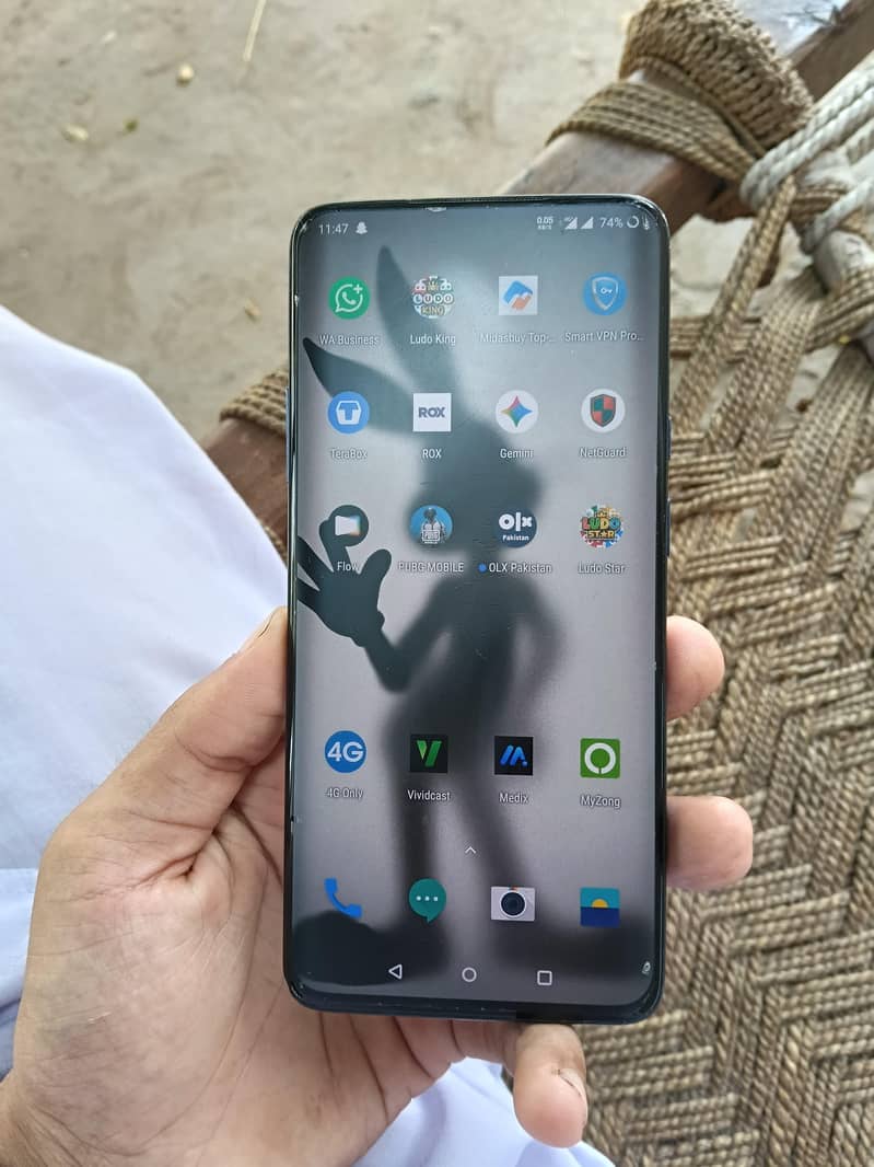 One Plus 7 Pro 1