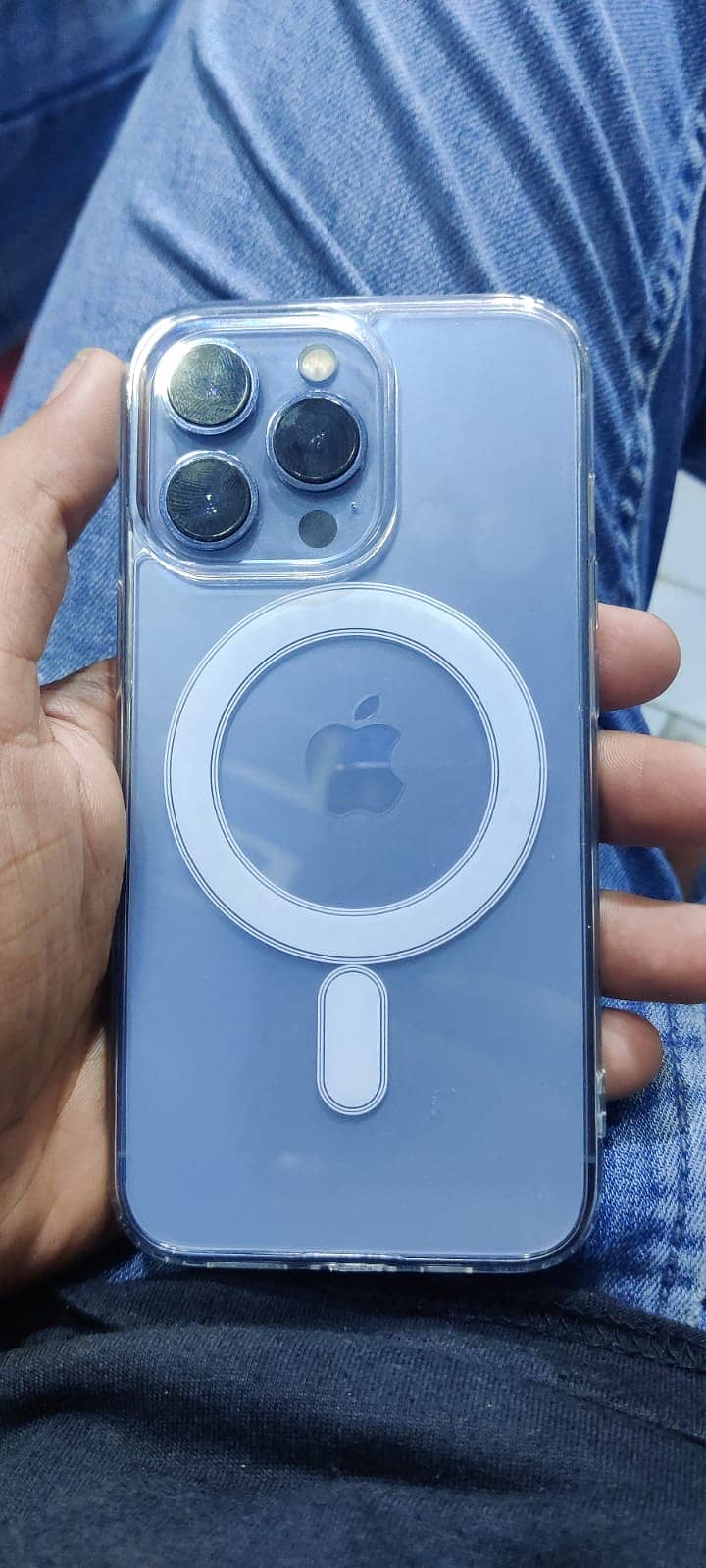 Apple iPhone 13 Pro 1