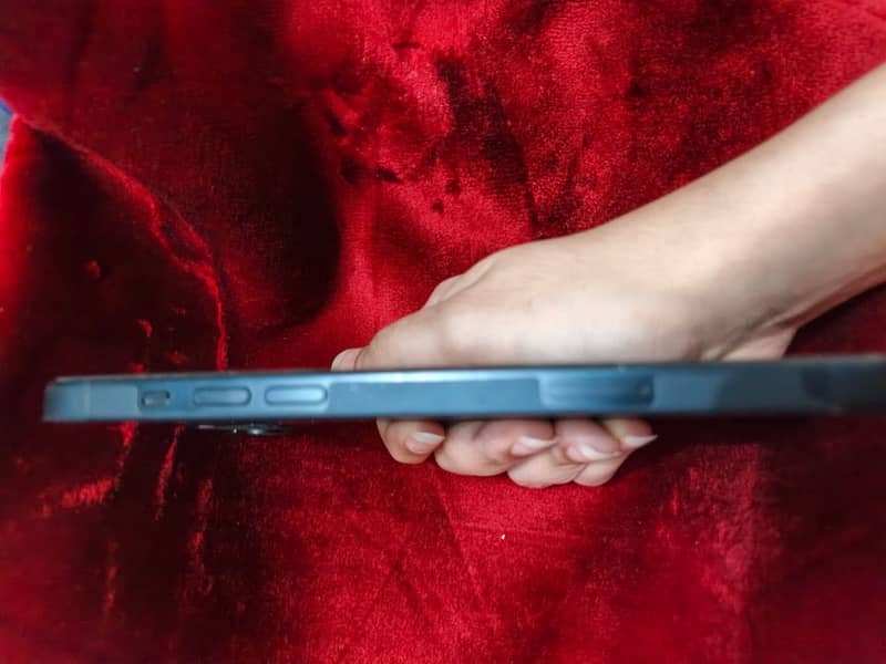 Apple iPhone 14 plus 7