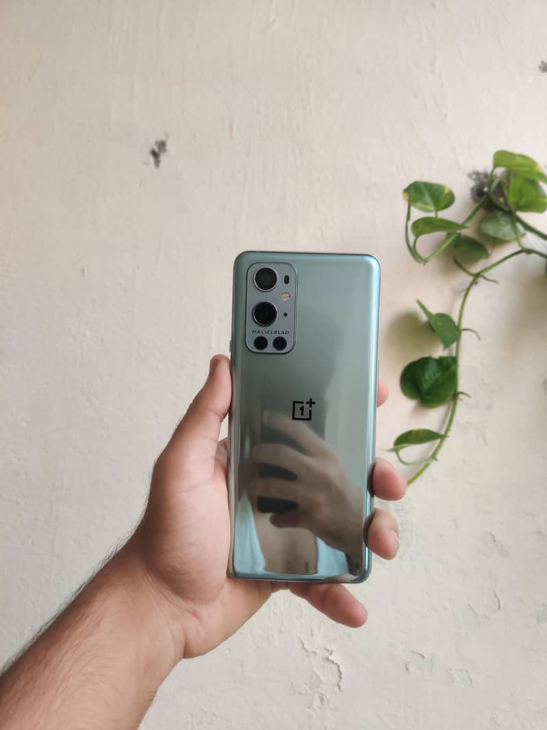 One Plus 9 Pro 0