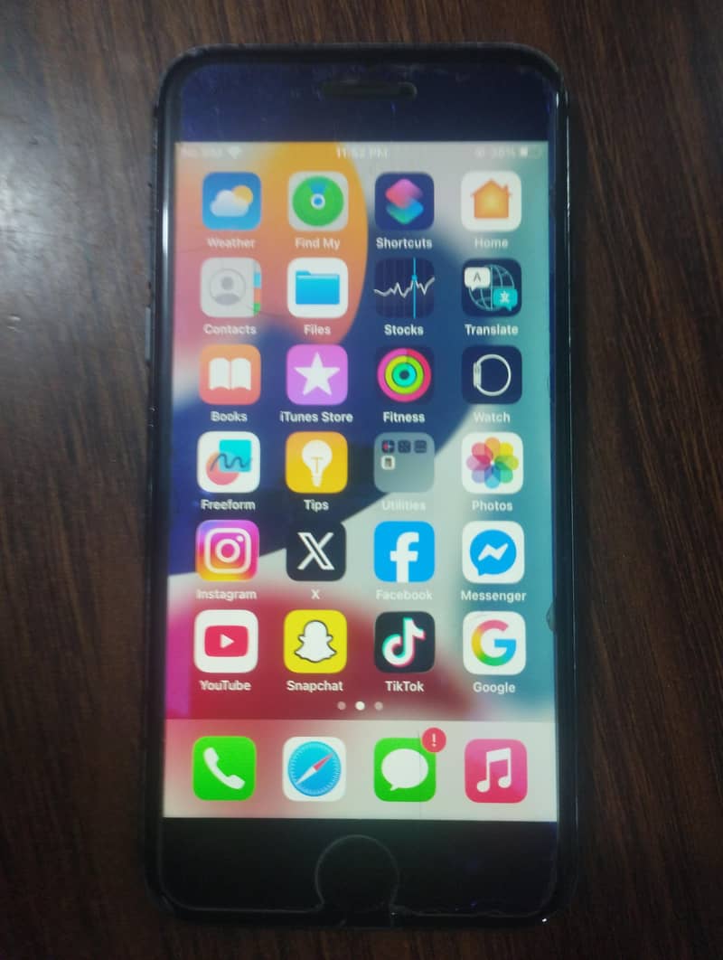 Apple iPhone 8 0