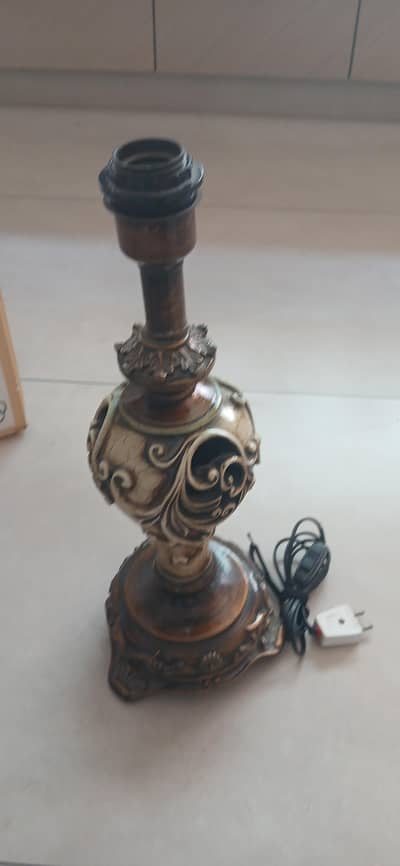 Table lamp for sale