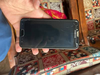 Samsung Mobile J4