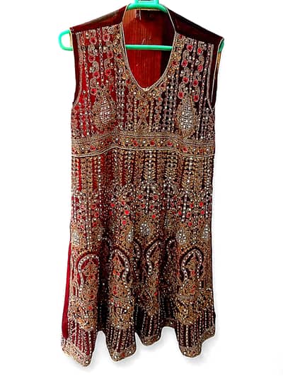 Mehroon Formal 1 Time Worn - Size M - 25kBought Selling 16500