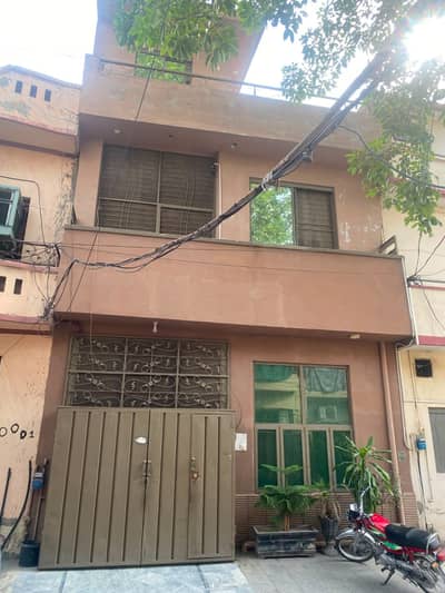 3.5Marla Double Story House For sale in Johar Town Block D1 03029529359