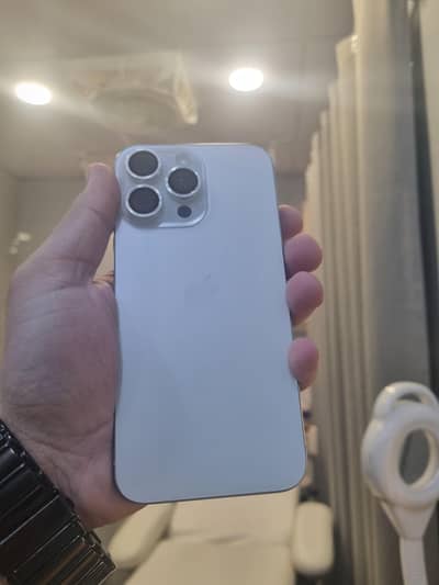 Apple iPhone 15 Pro Max
