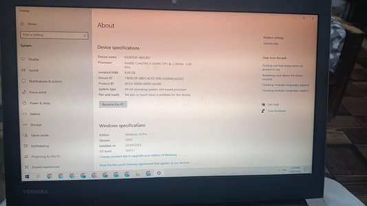 TOSHIBA LAPTOP FOR SALE URGENT