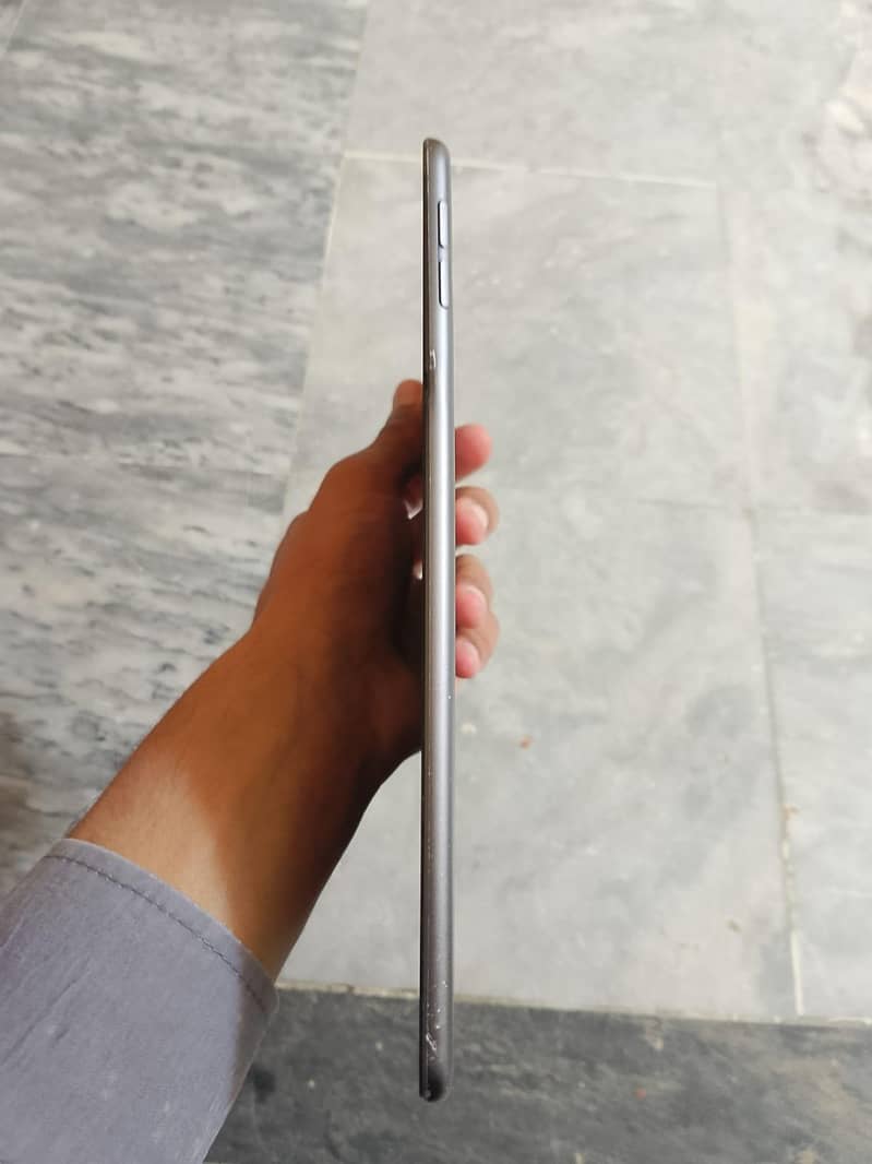 iPad mini 5 4