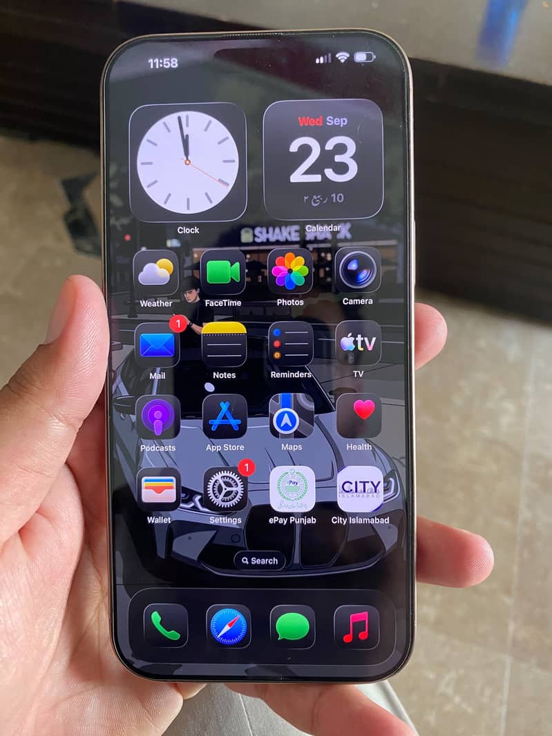 Apple iPhone 16 Pro Max 6