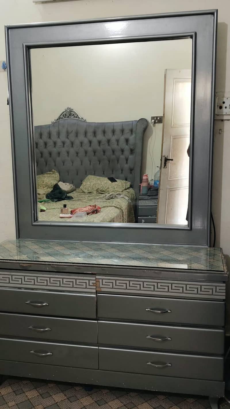 Dressing Table/Mirror for Bedroom 1